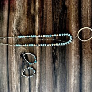 Pretty earring and necklace set. Turquoise, gold, and rhinestones